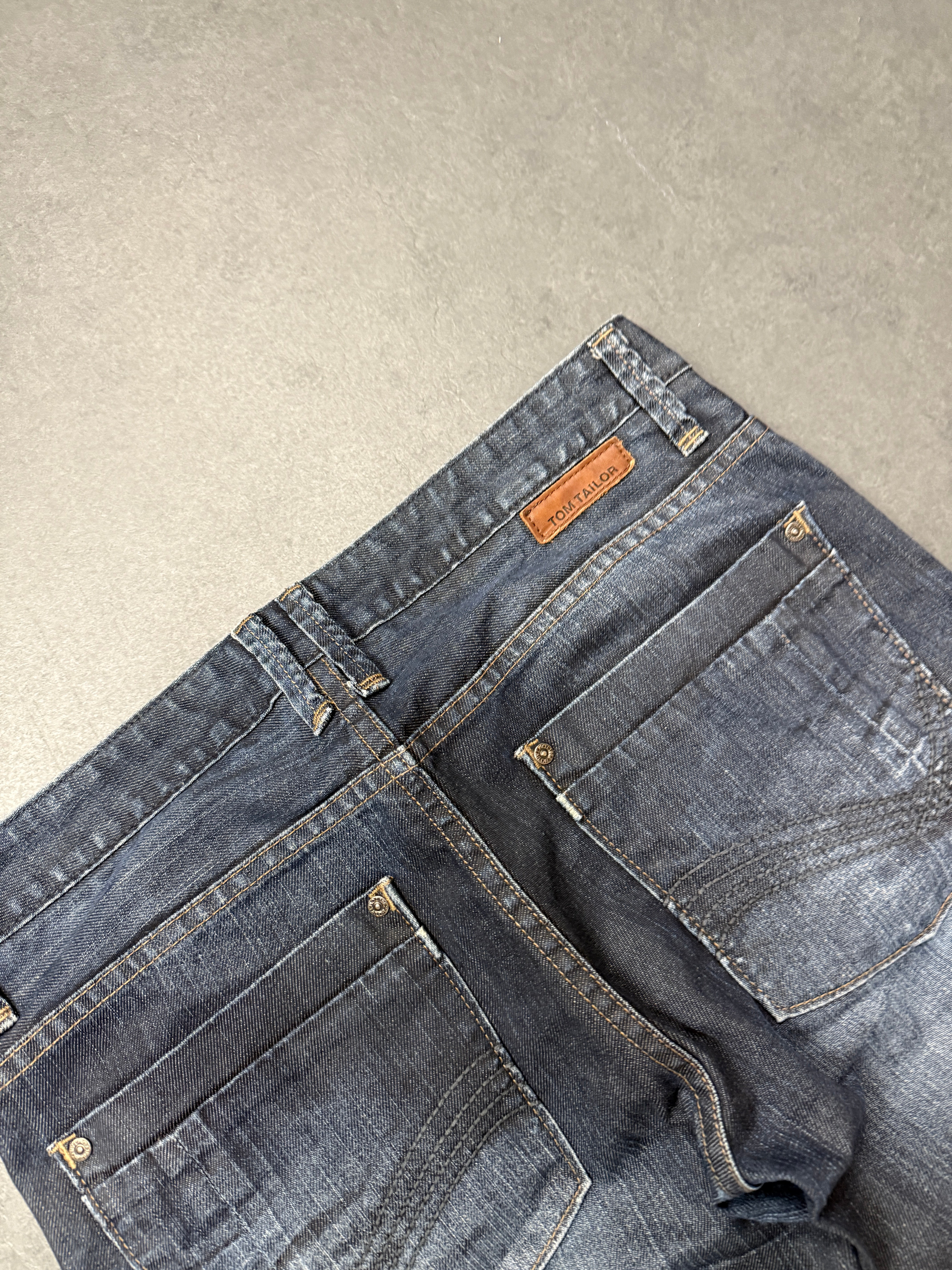 VINTAGE WASHED STRAIGHTLEG JEANS W32 L32