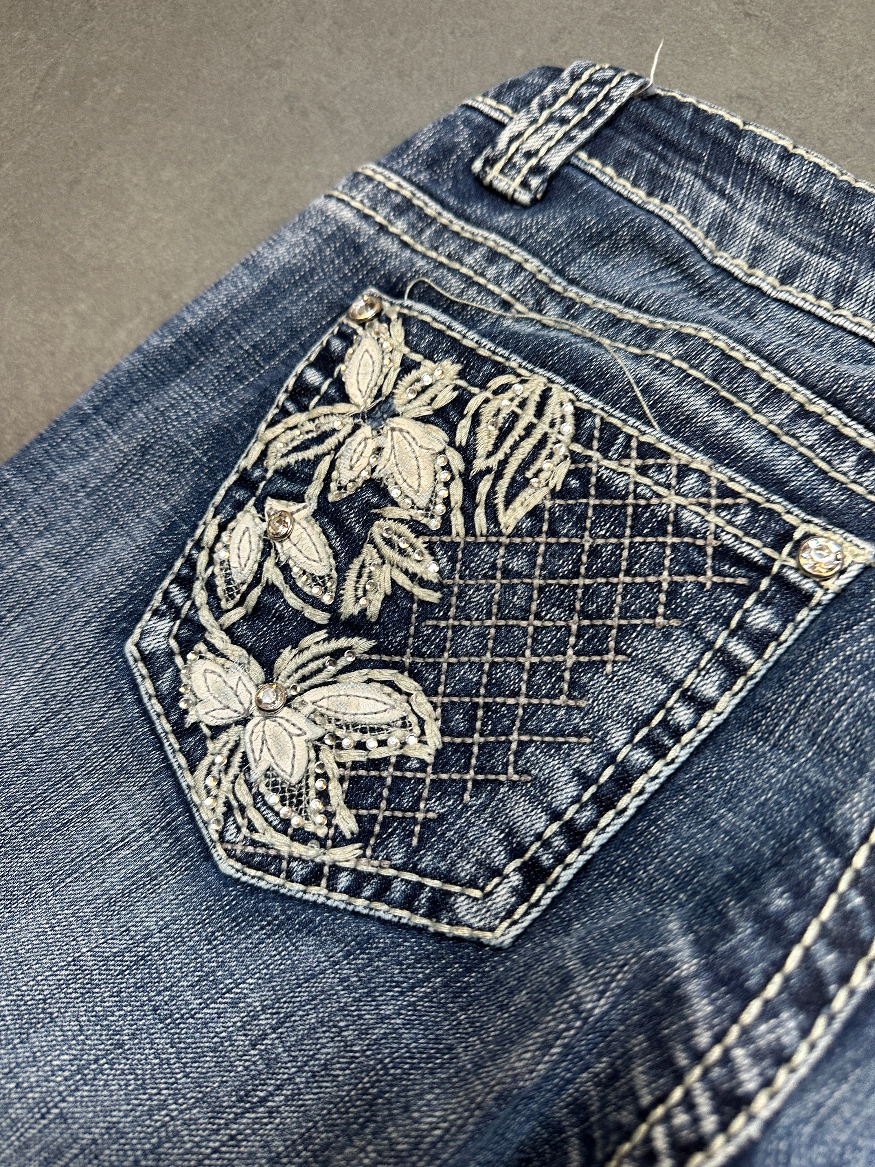 DAMEN Y2K JEANS (M)