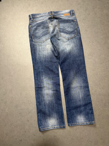 VINTAGE WASHED STRAIGHTLEG JEANS W34 L32