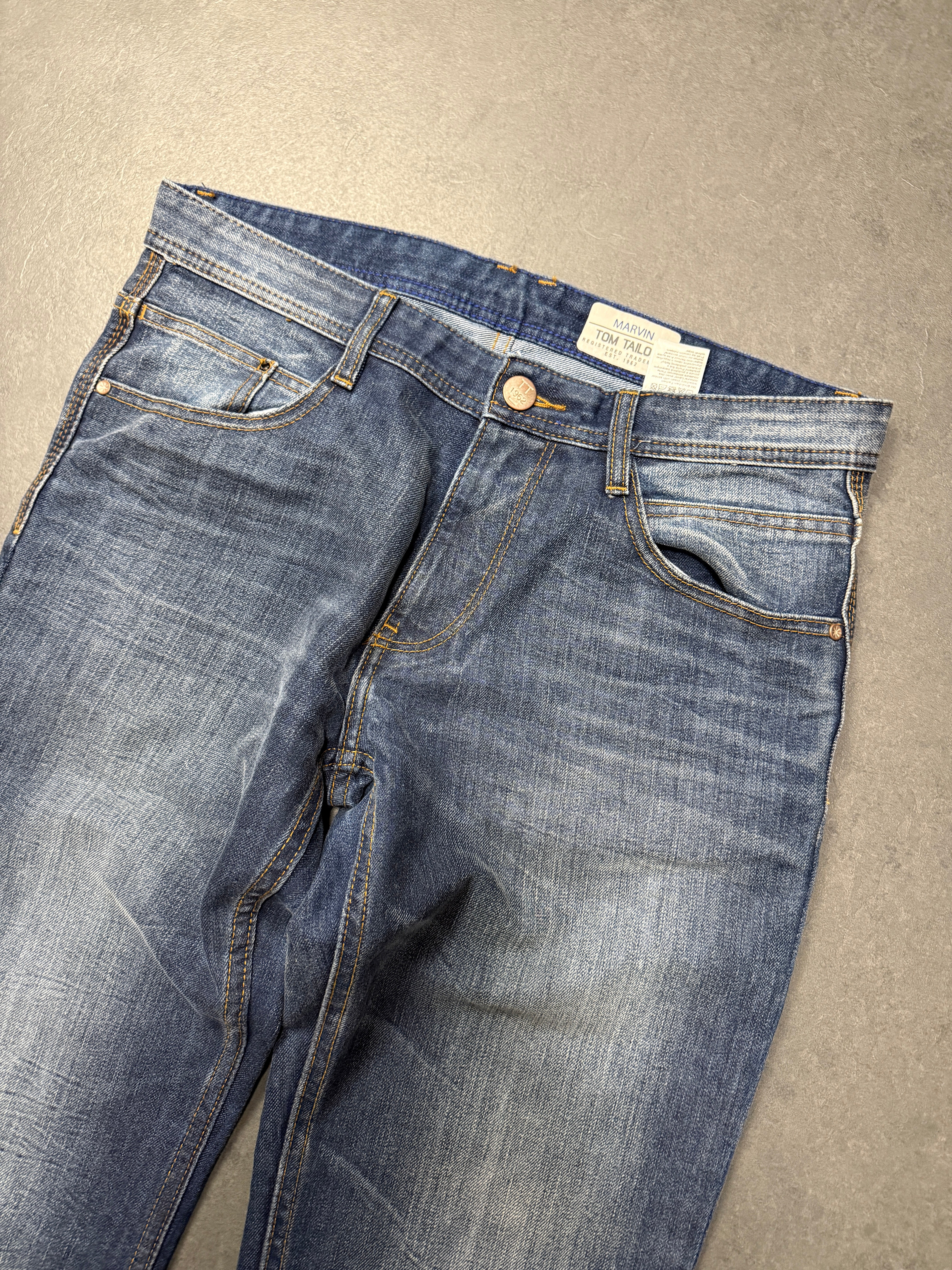 VINTAGE WASHED STRAIGHTLEG JEANS W34 L32