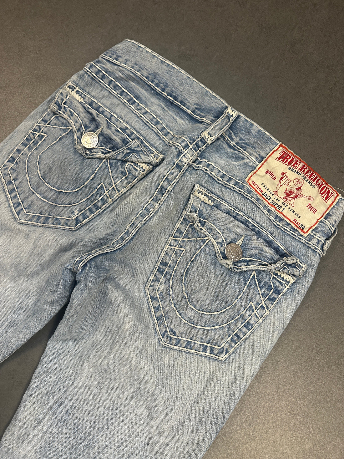 TRUE RELIGION JEANS (W32L34)