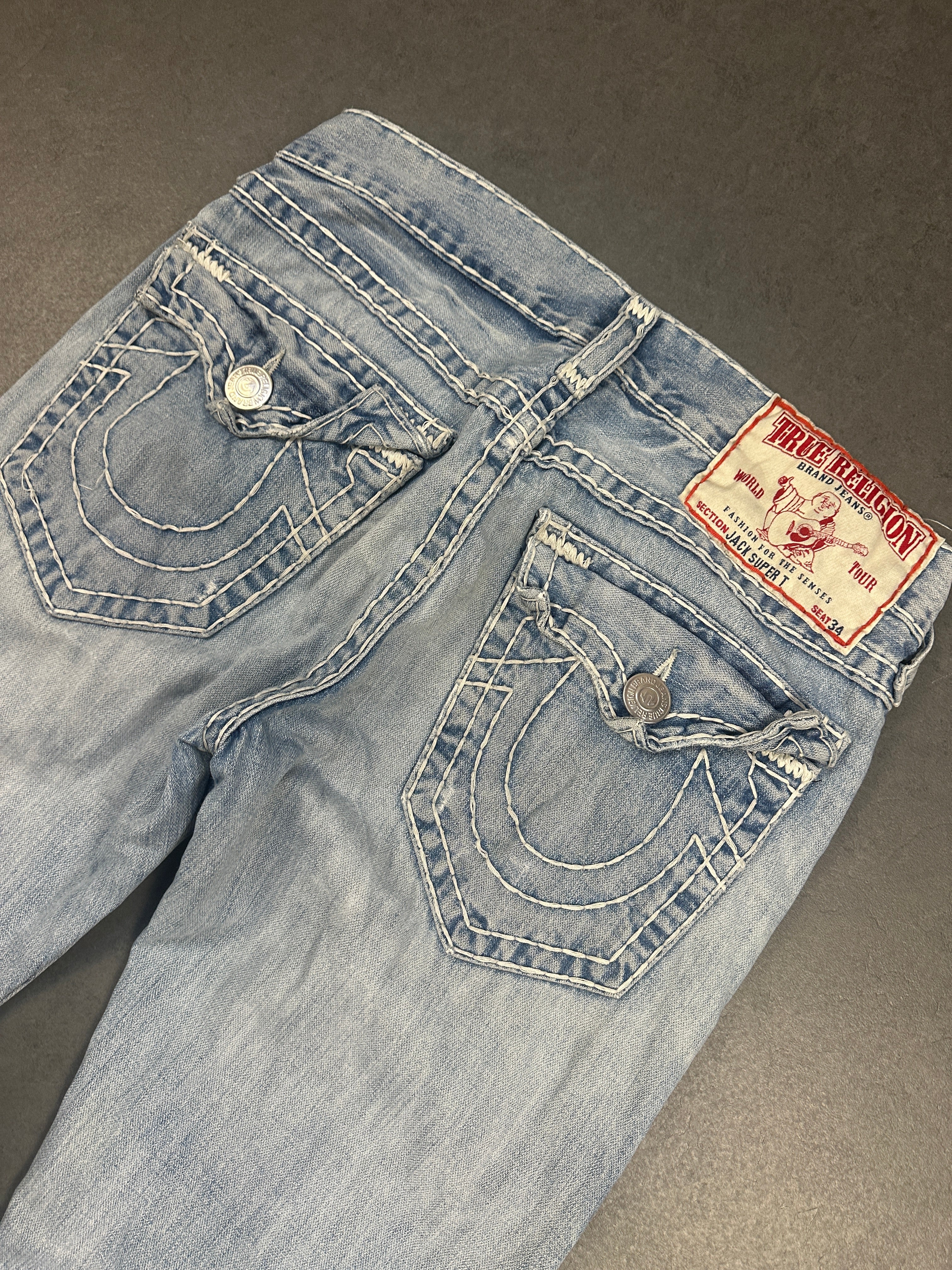 TRUE RELIGION JEANS (W32L34)