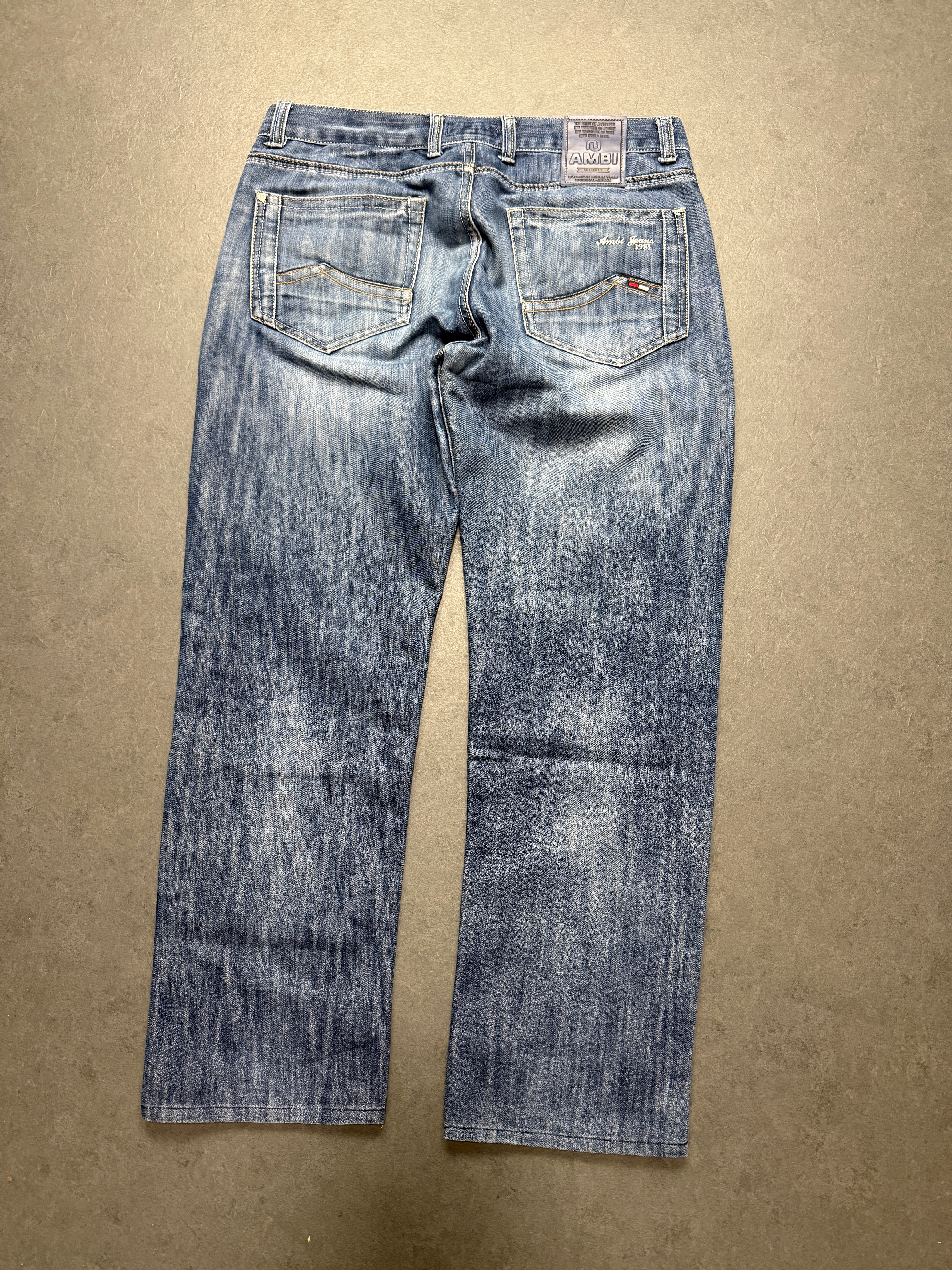 VINTAGE WASHED STRAIGHTLEG JEANS W34 L34