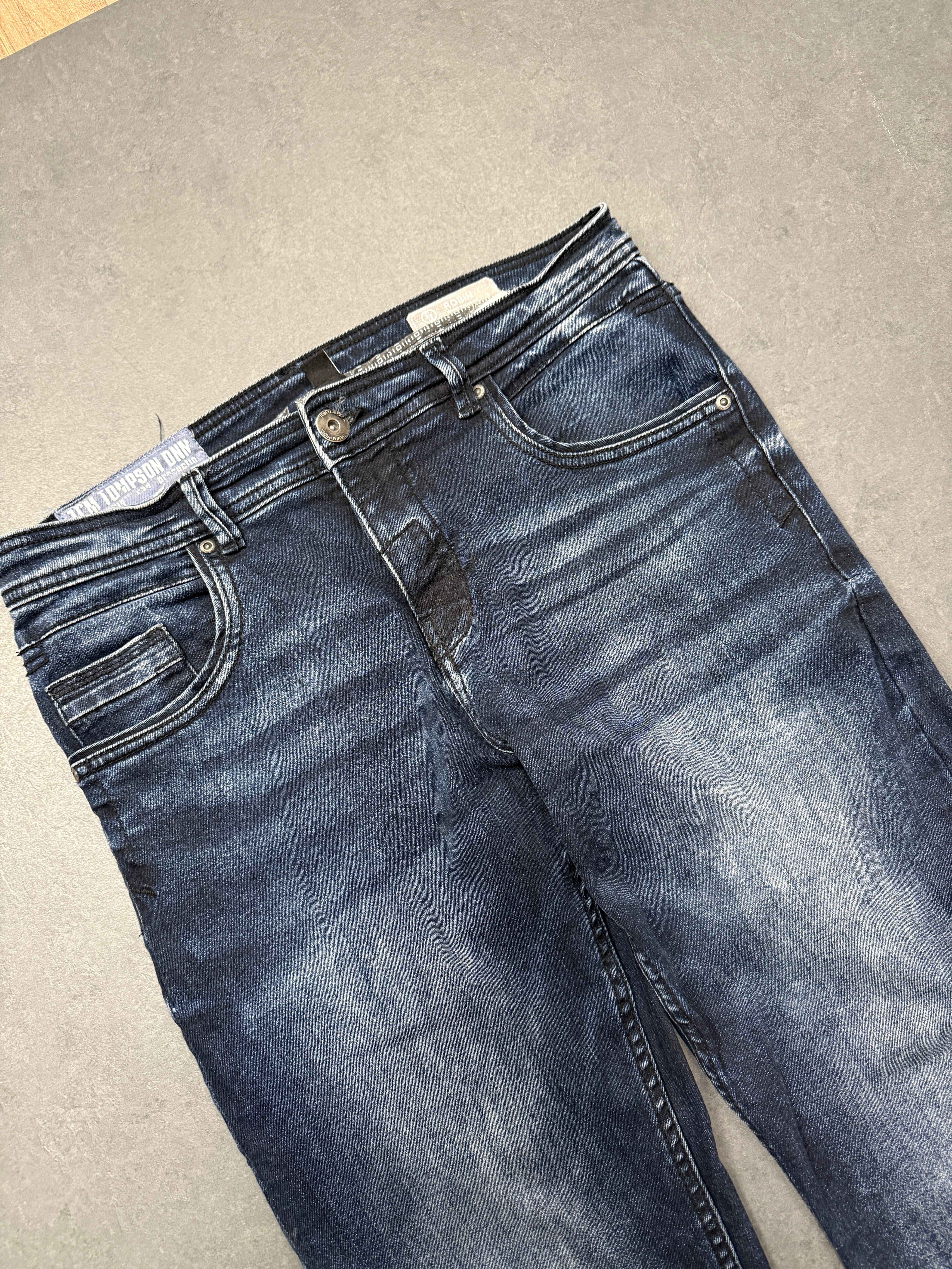 VINTAGE WASHED STRAIGHTLEG JEANS W32 L30