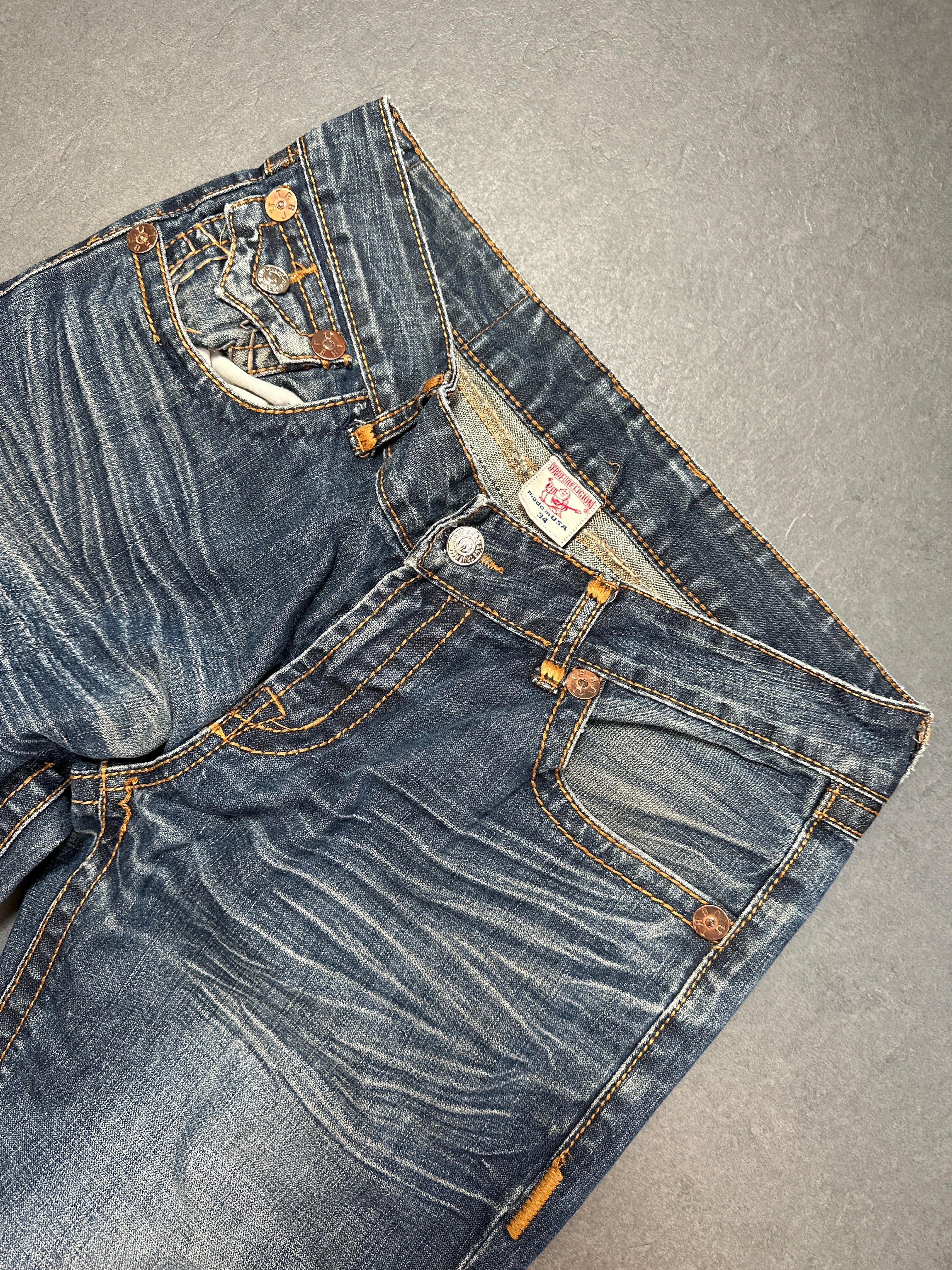 TRUE RELIGION JEANS (W34/L34)