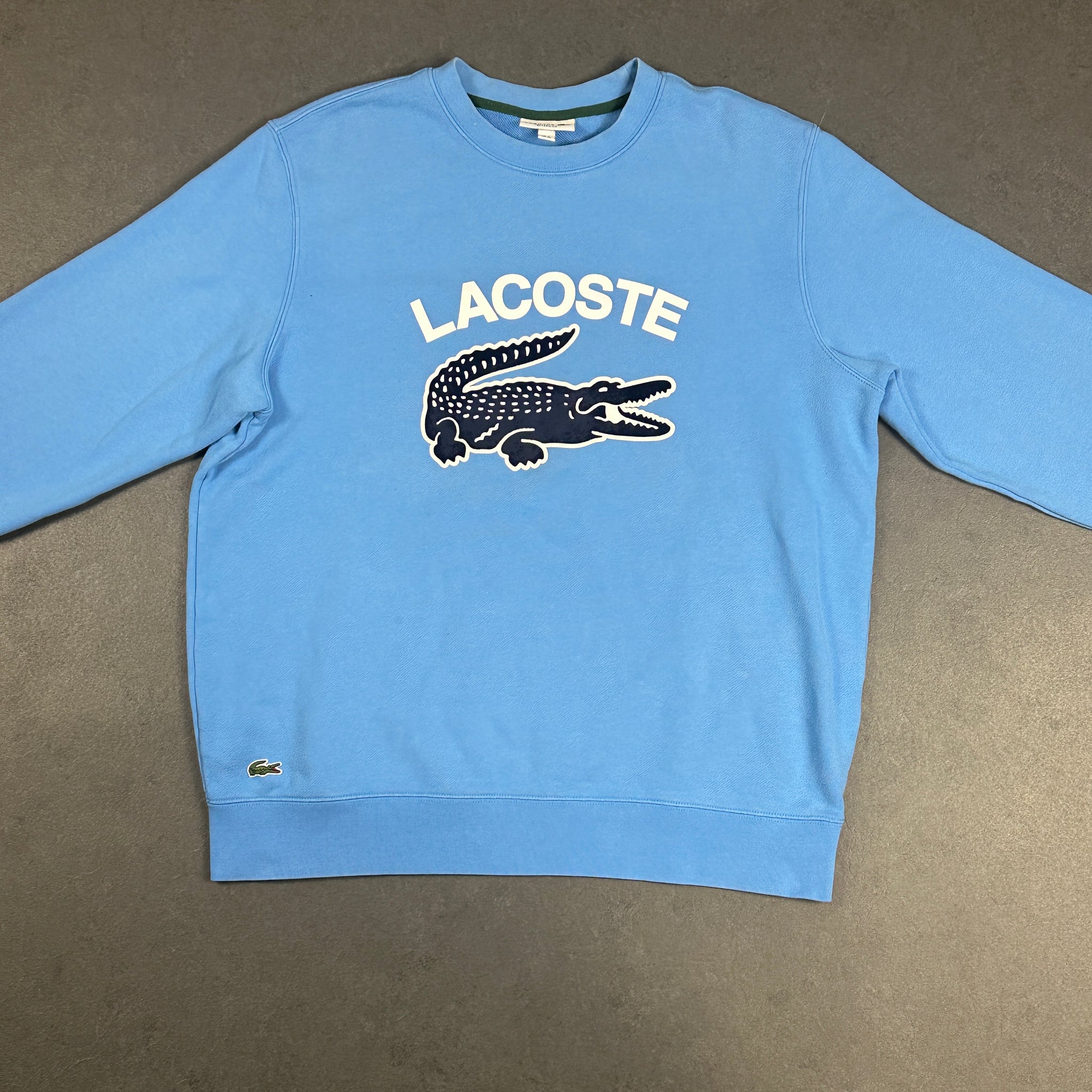 LACOSTE SWEATER (XL)