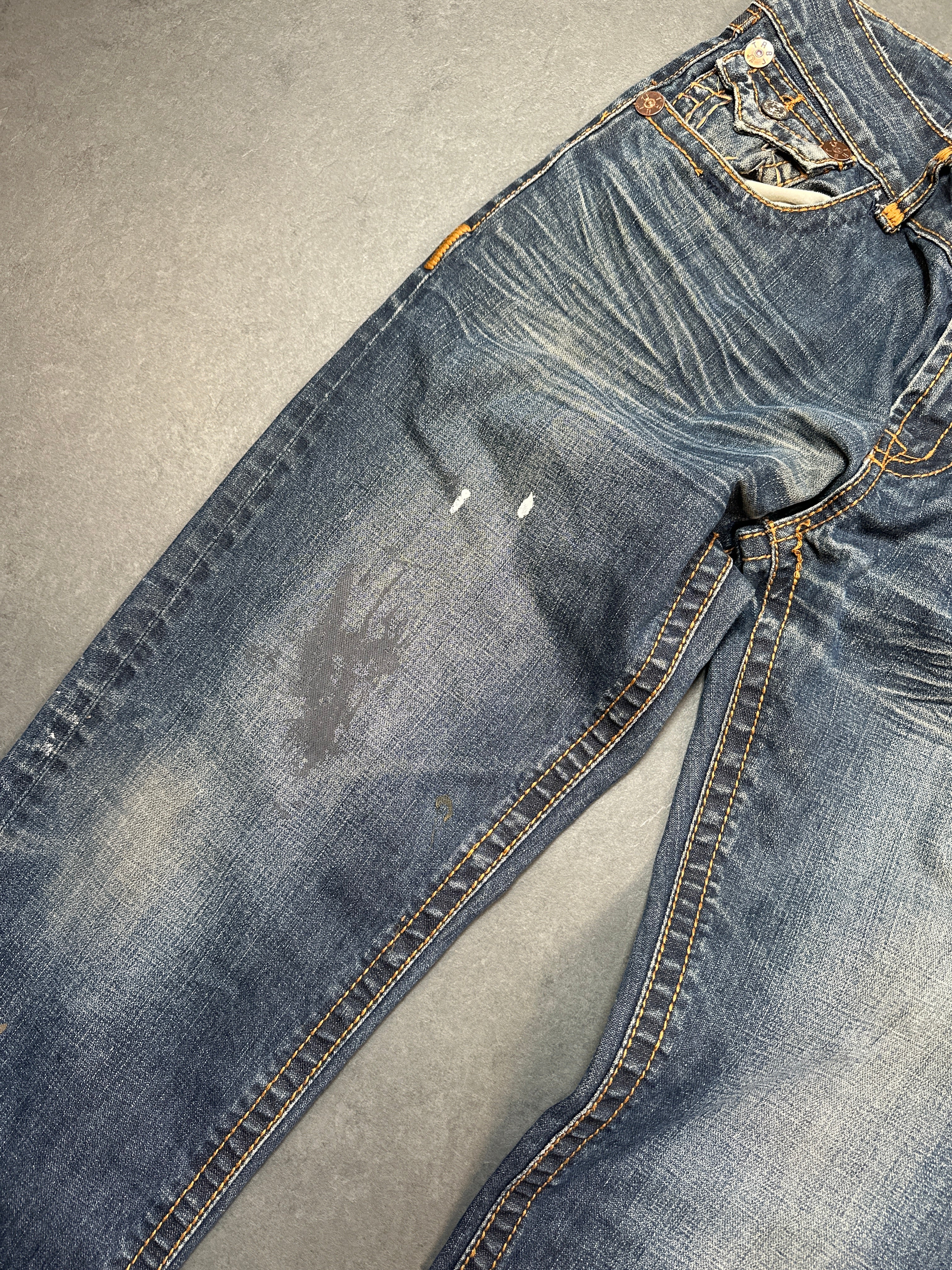 TRUE RELIGION JEANS (W34/L34)