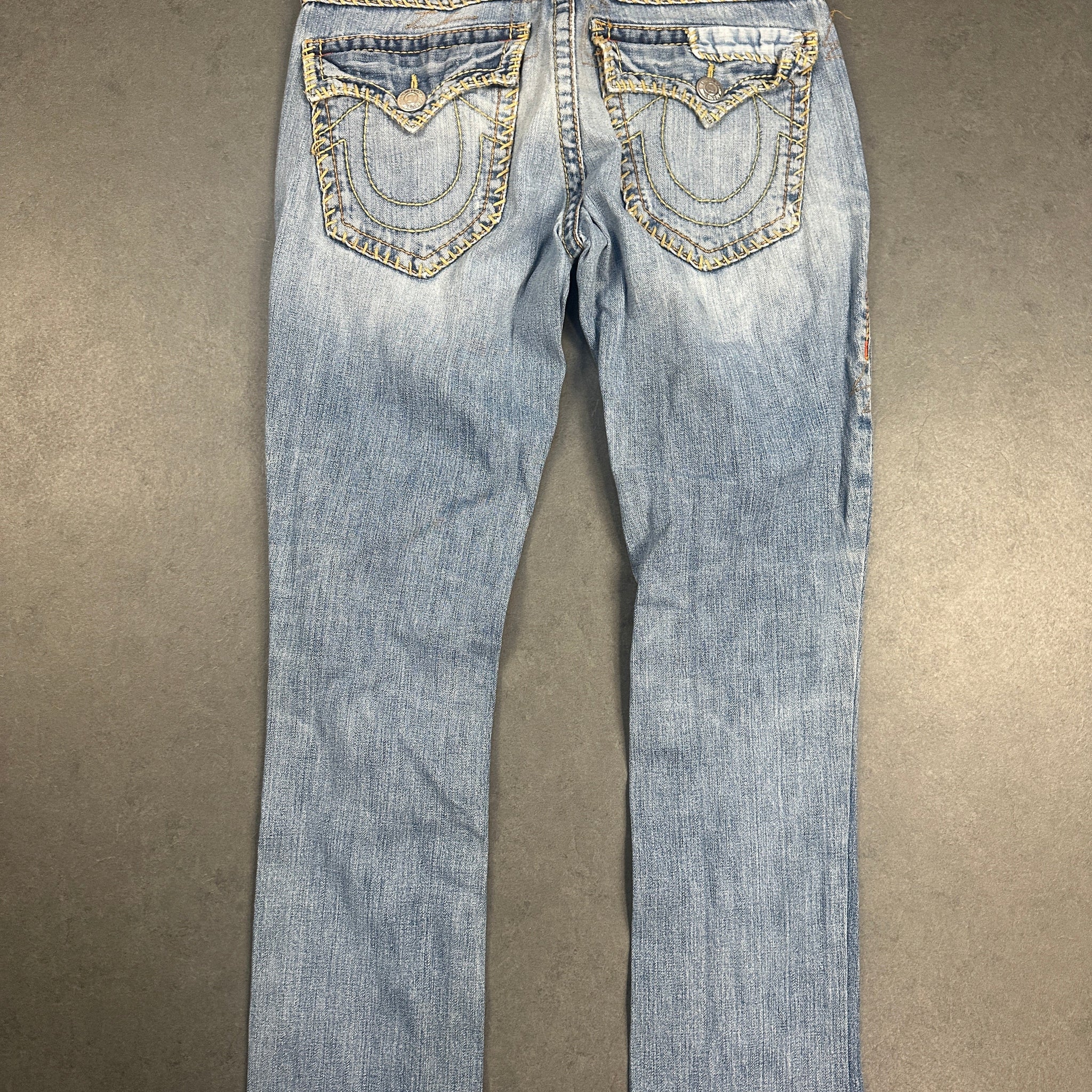 TRUE RELIGION JEANS (W32)