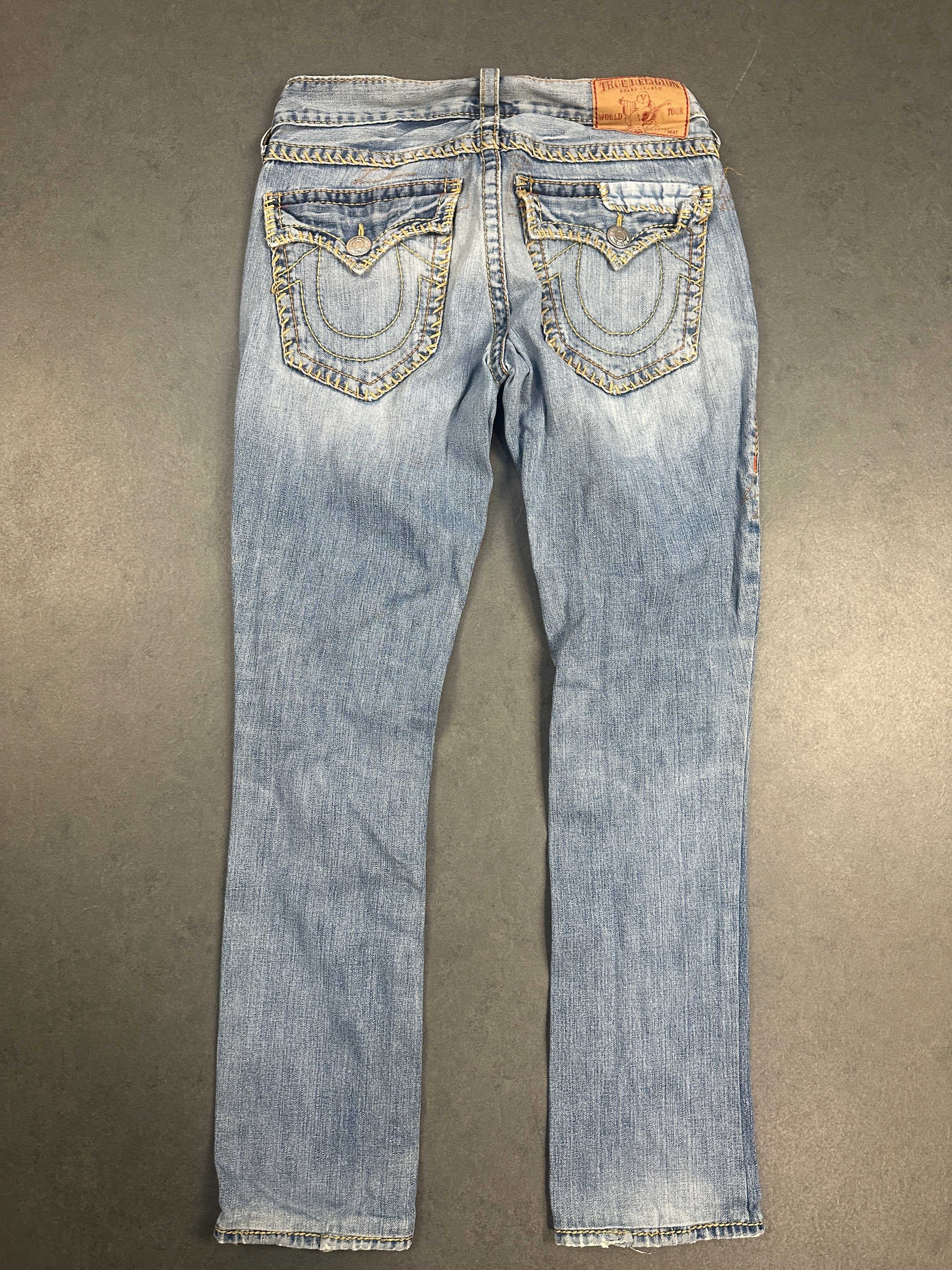TRUE RELIGION JEANS (W32)