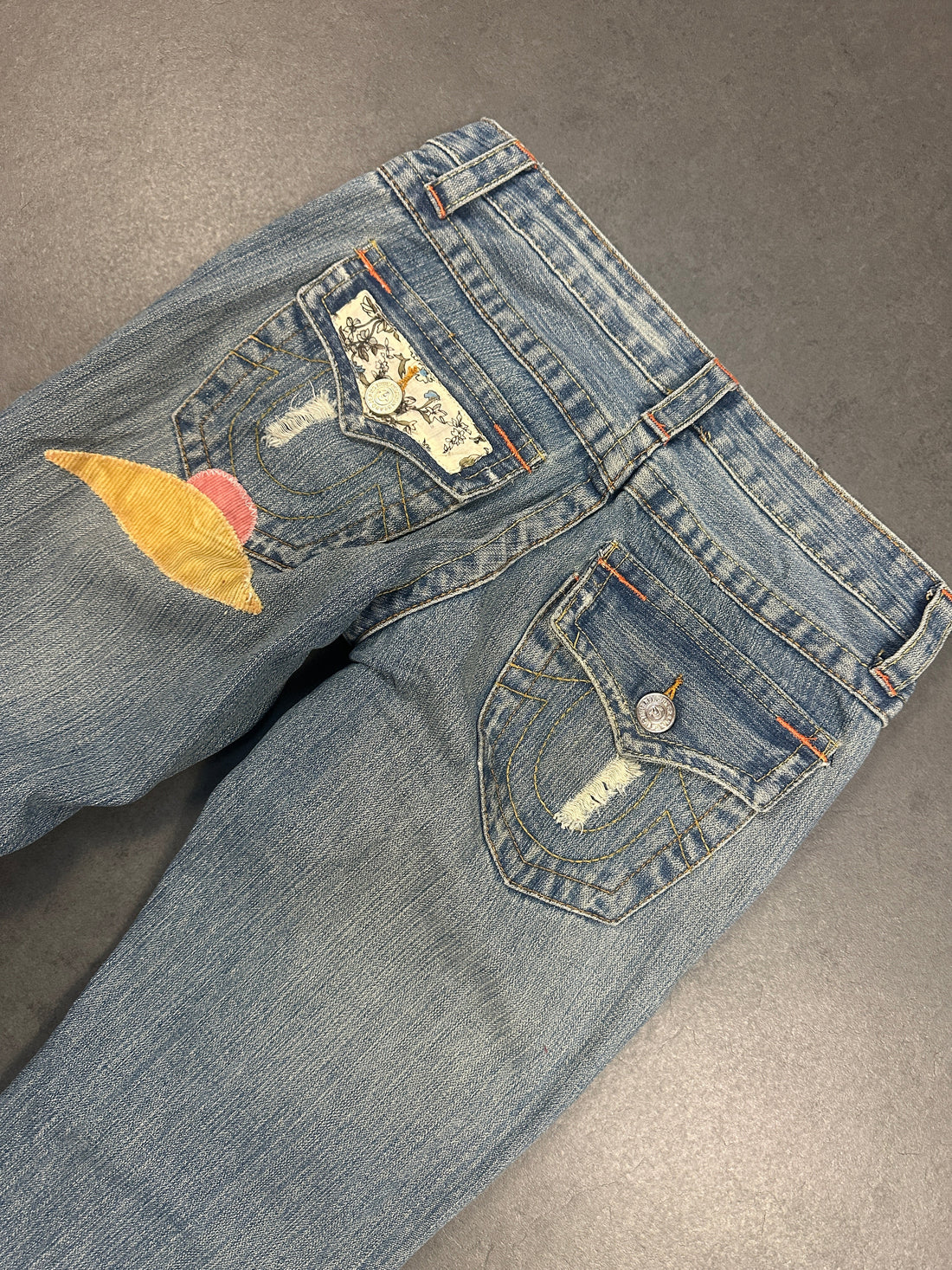 TRUE RELIGION DAMEN (W26)