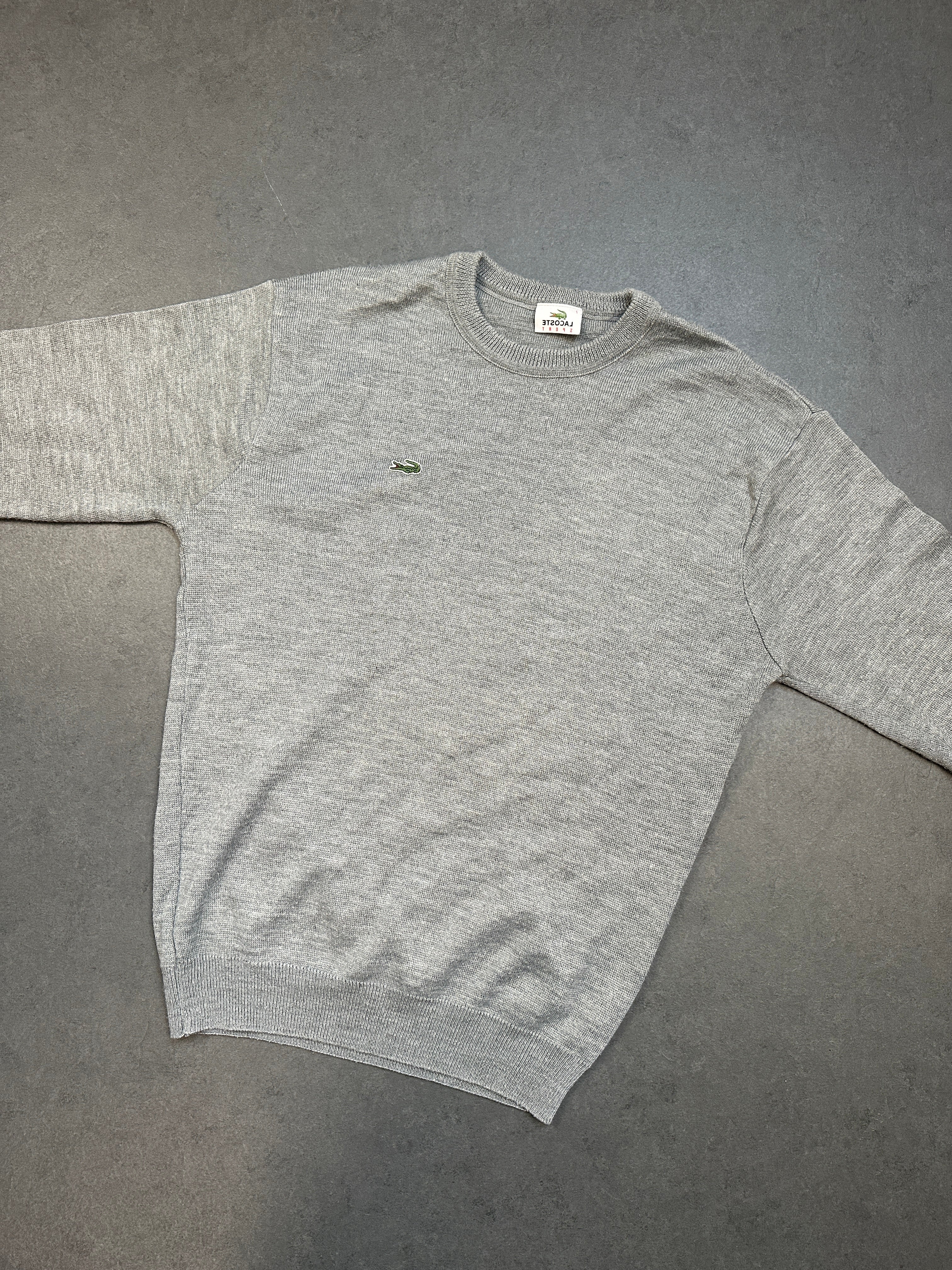 LACOSTE SWEATER (M)