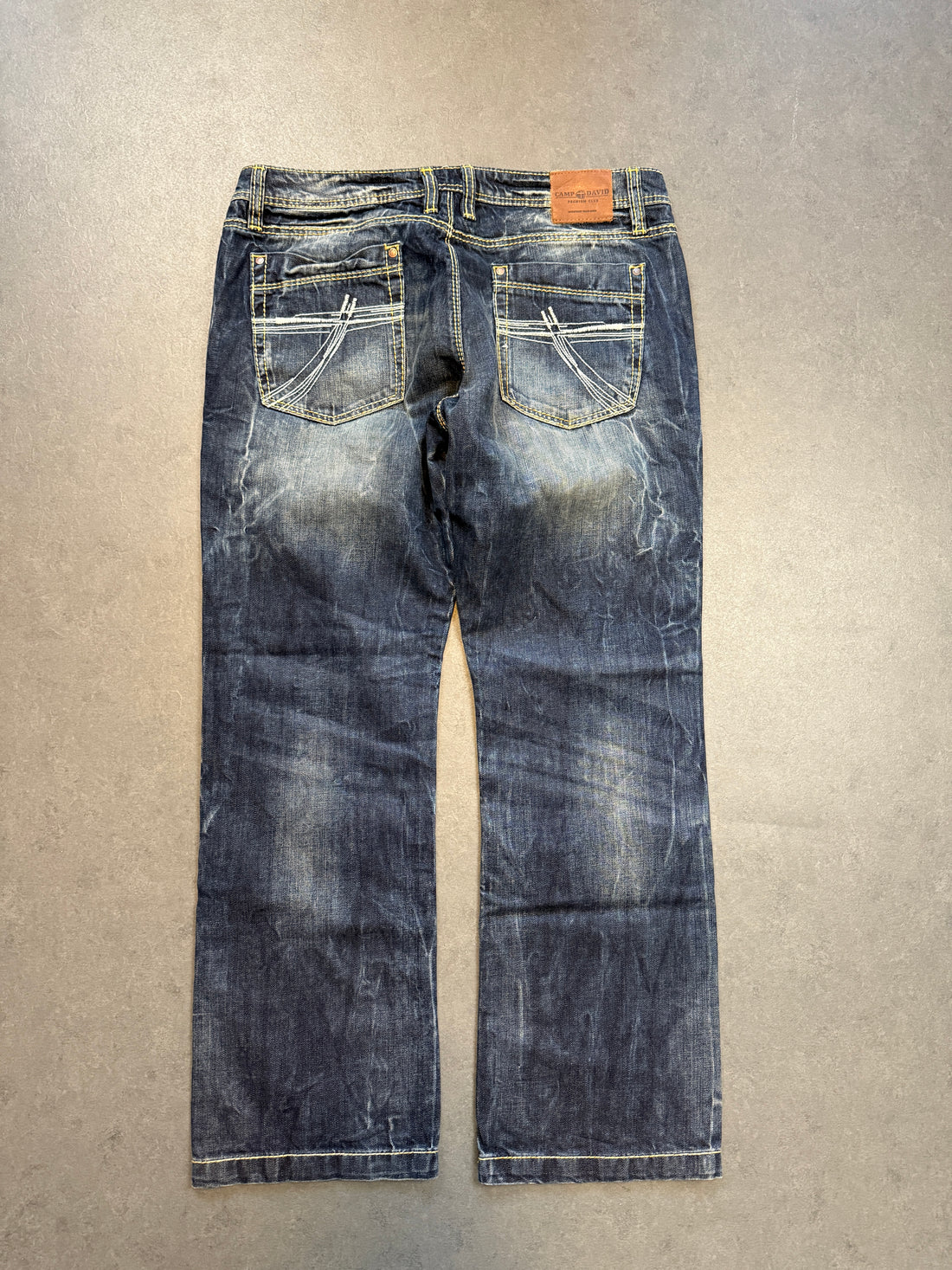 VINTAGE WASHED JEANS (W38L32)