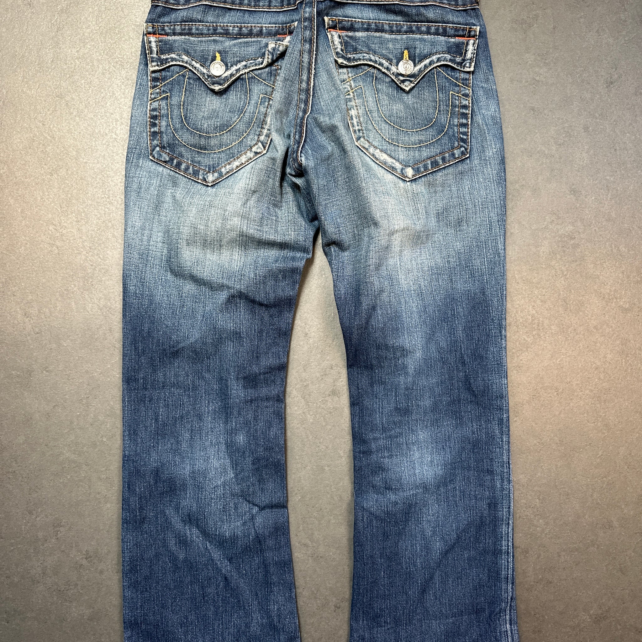 TRUE RELIGION JEANS (W30)