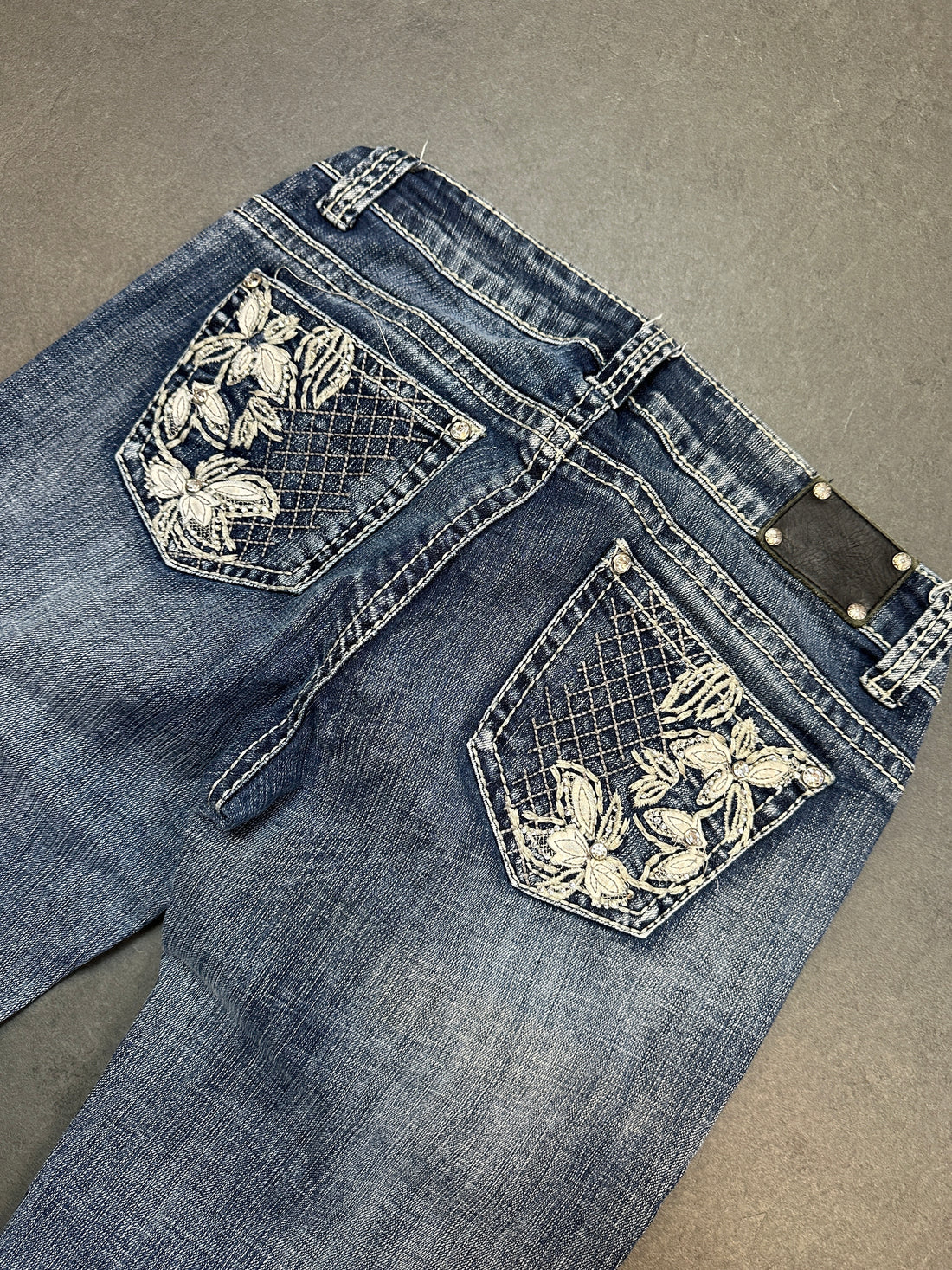 DAMEN Y2K JEANS (M)