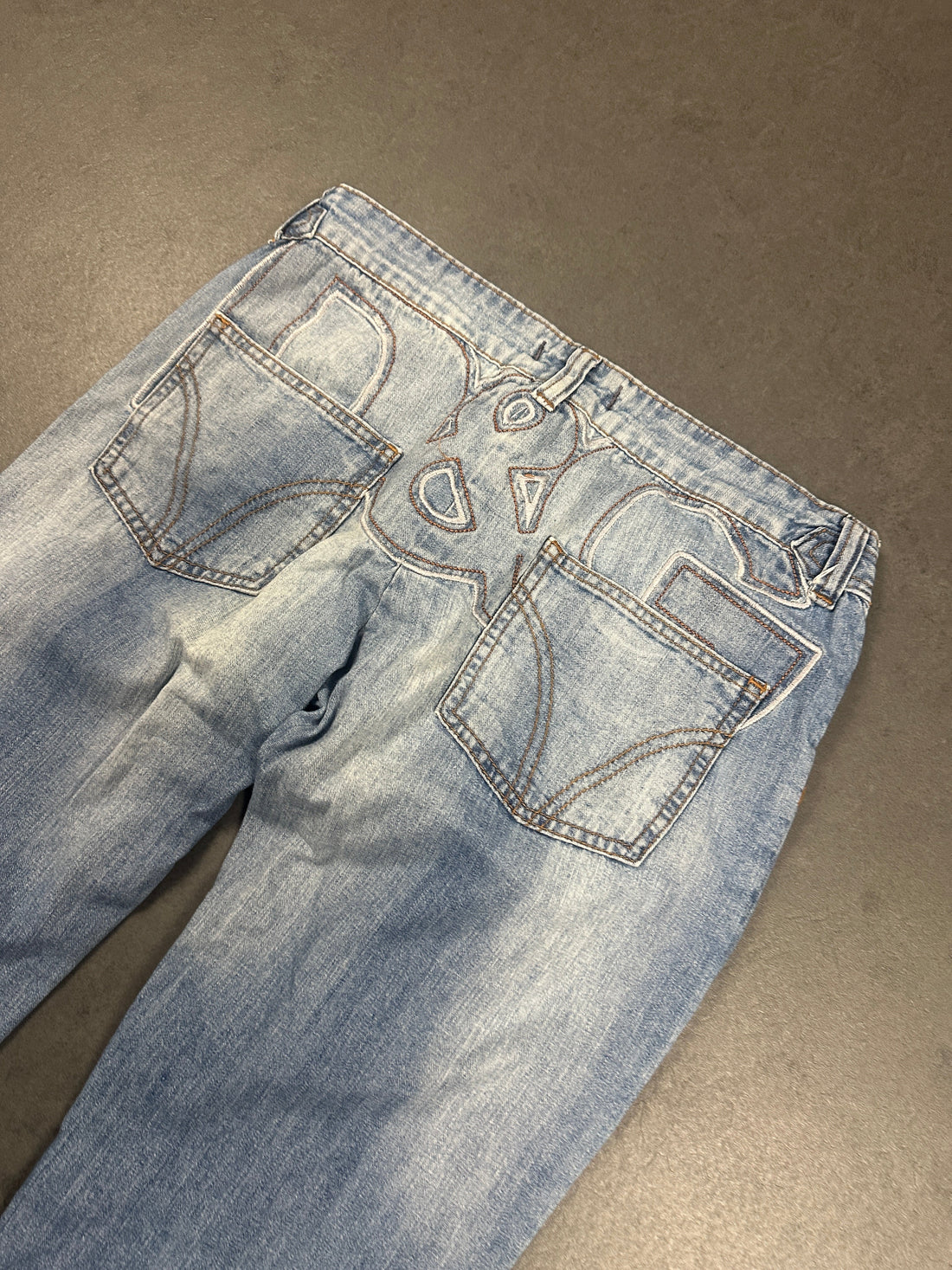 DOLCE GABBANA LOWAIST JEANS (30)