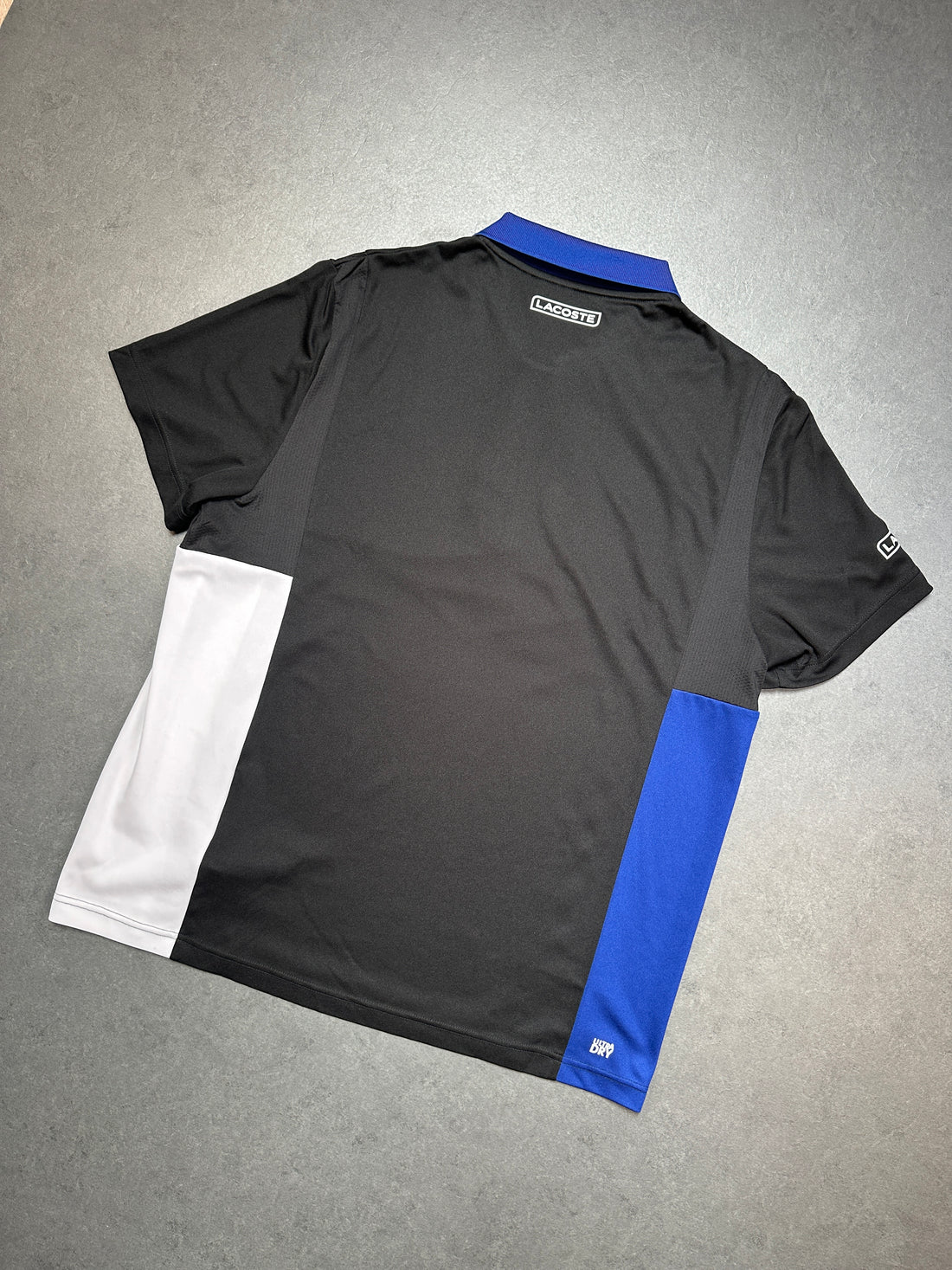 LACOSTE SPORT POLO SHIRT (L)