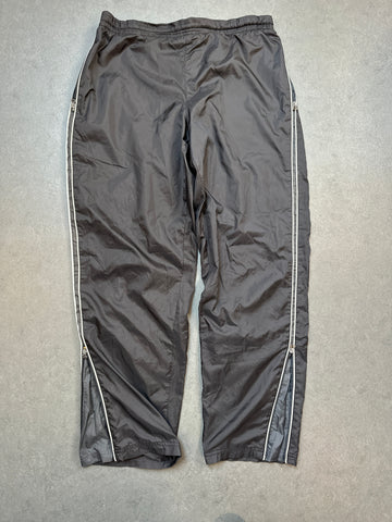 NIKE TRACKPANTS (L)