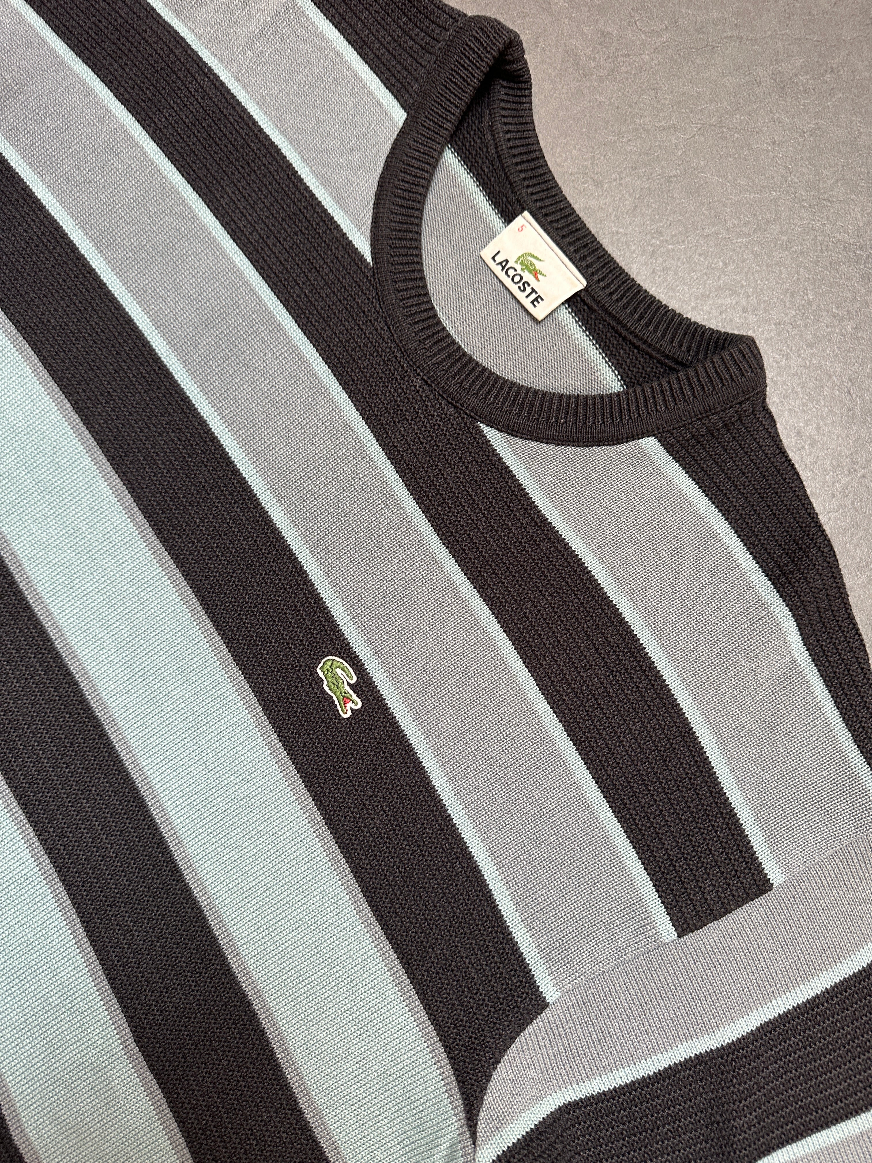 LACOSTE SWEATER (L)