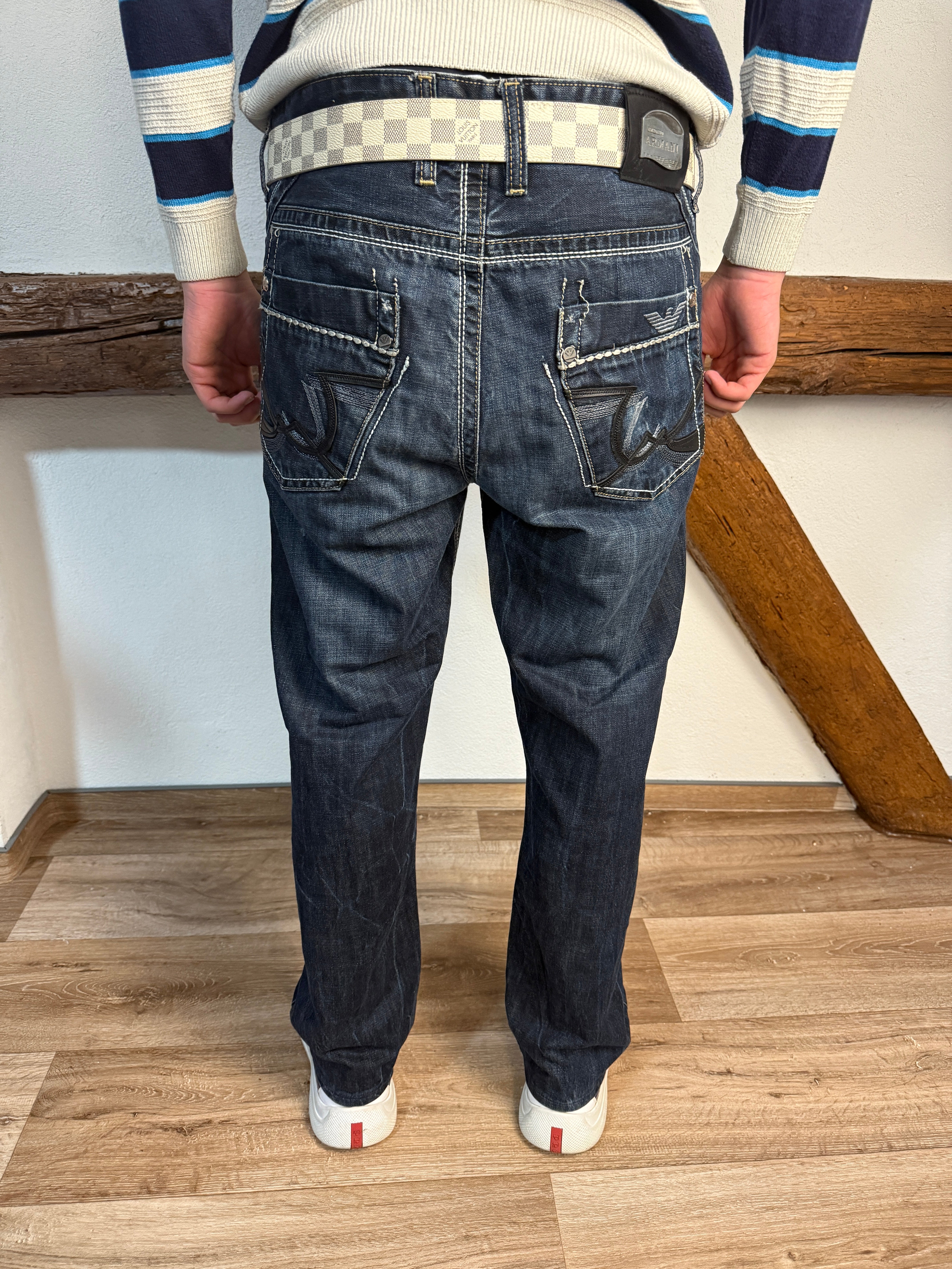 ARMANI JEANS (W36)