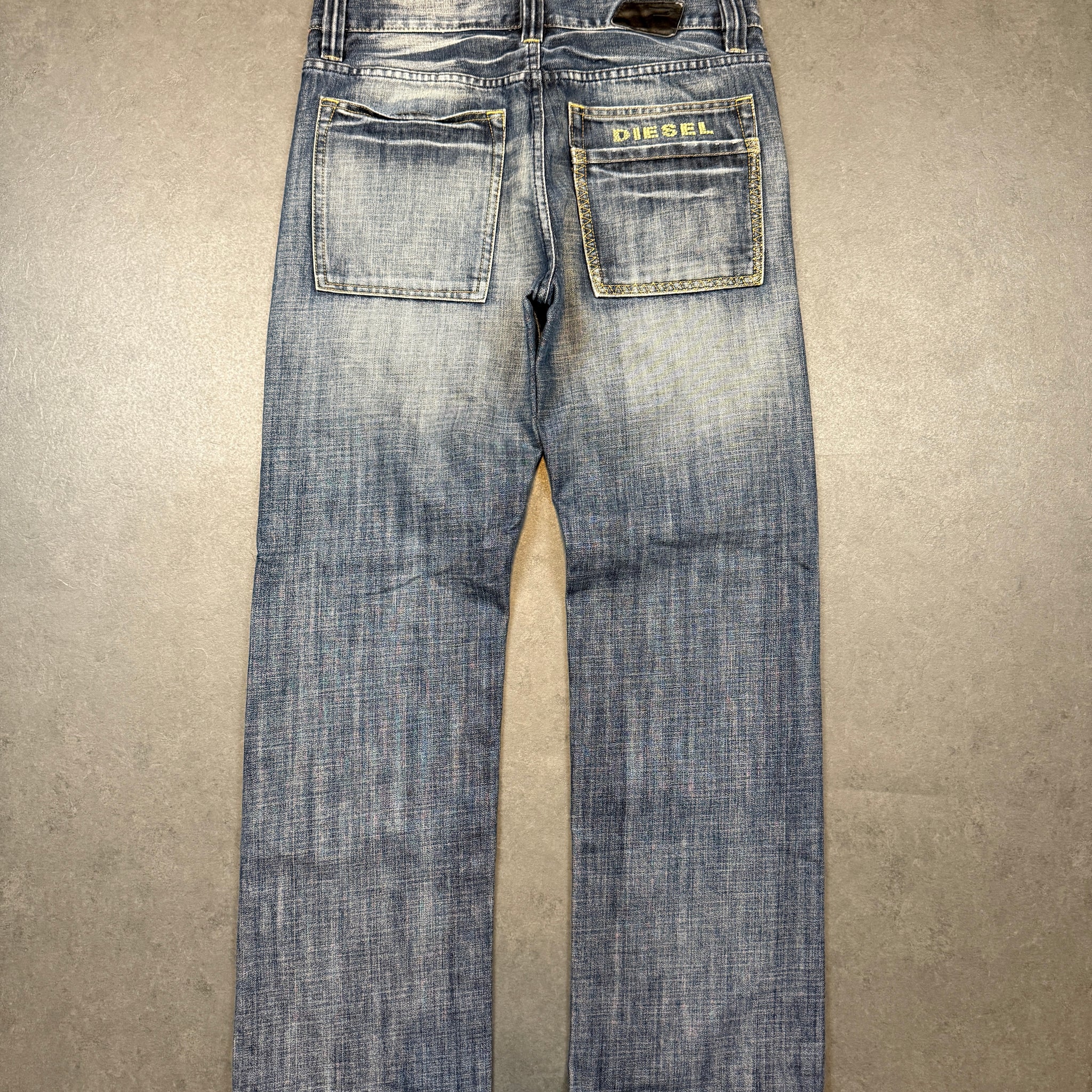 DIESEL JEANS (W34)