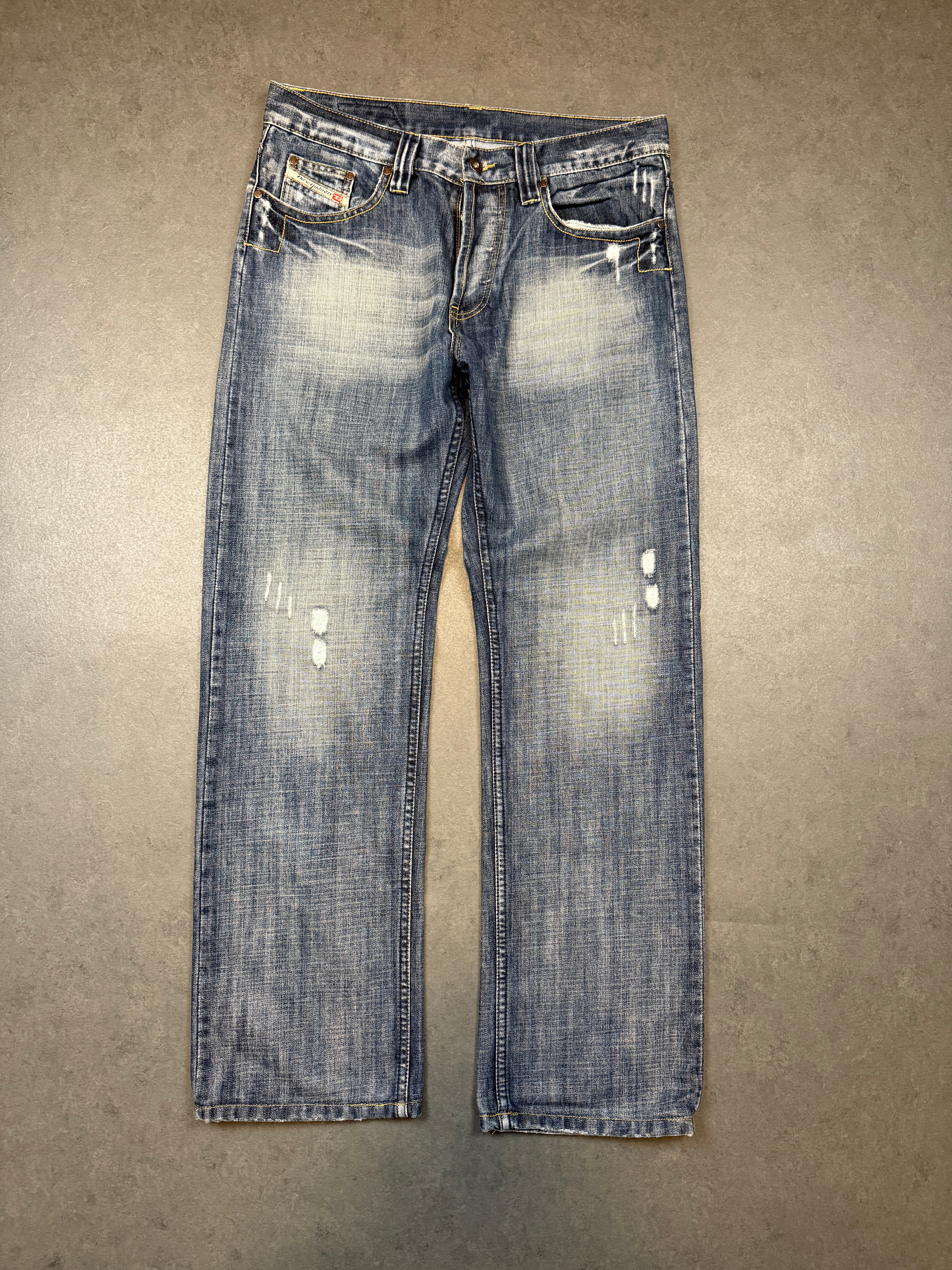 DIESEL JEANS (W34)