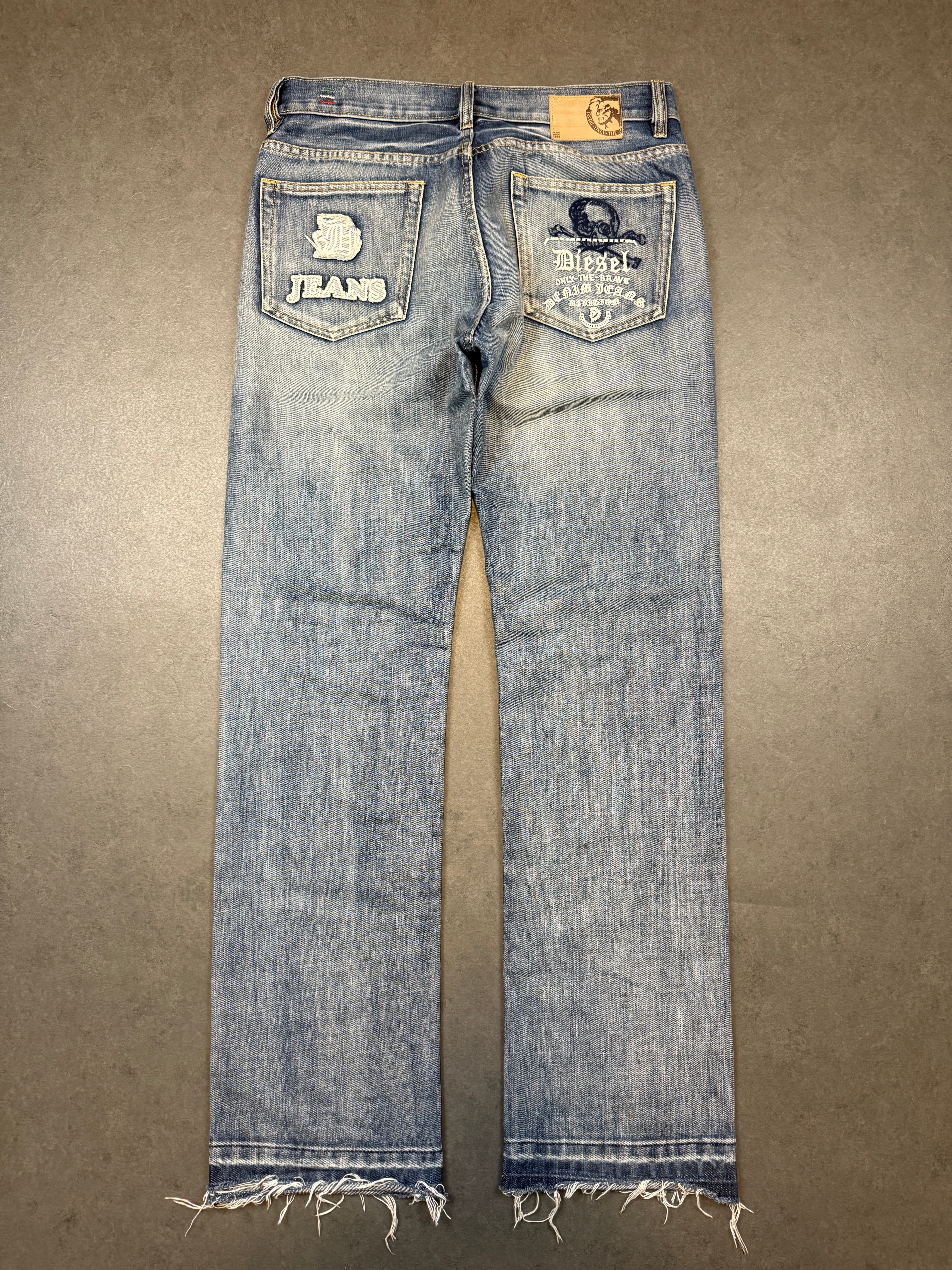 DIESEL JEANS (W36)