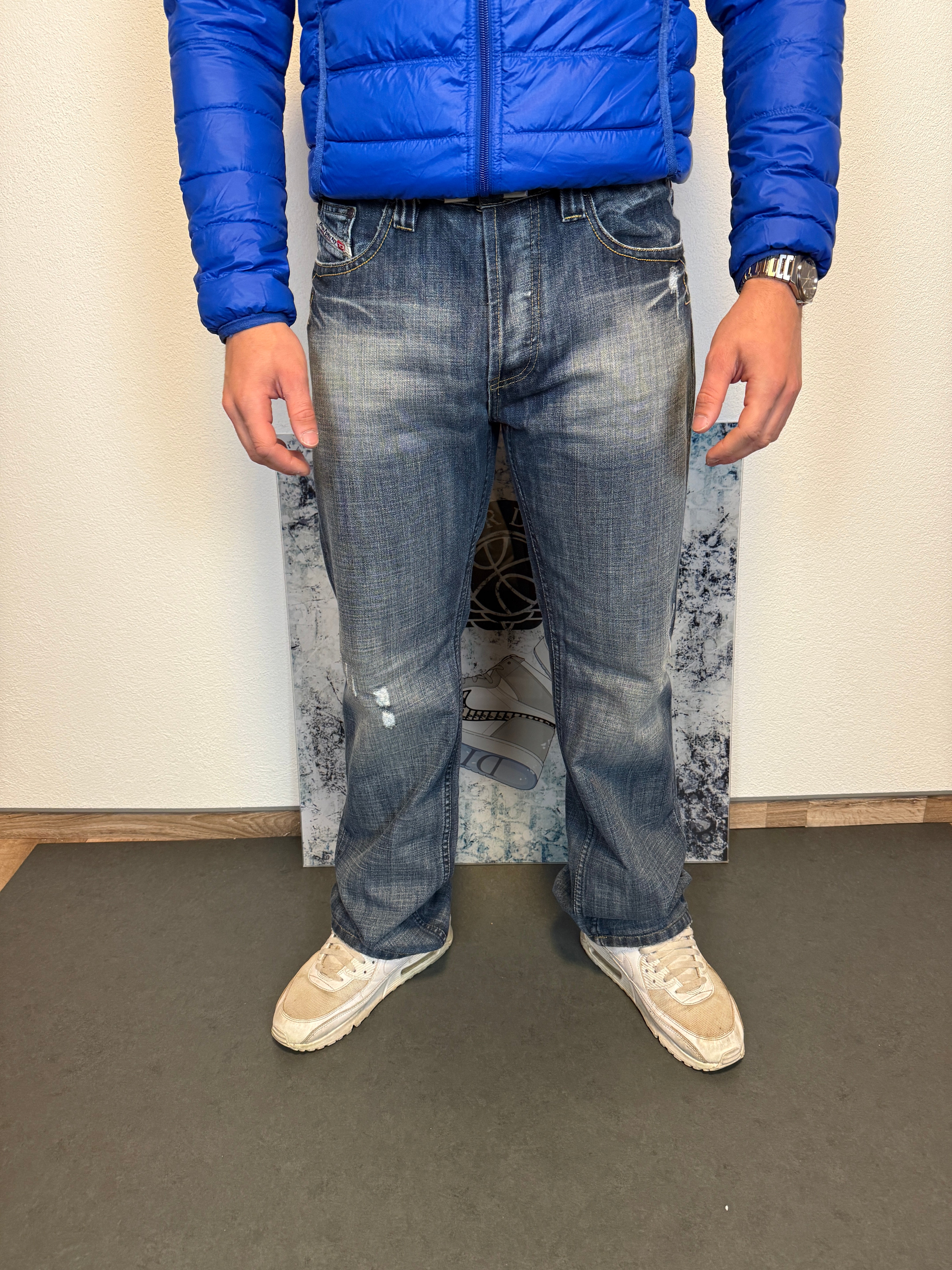 DIESEL JEANS (W34)